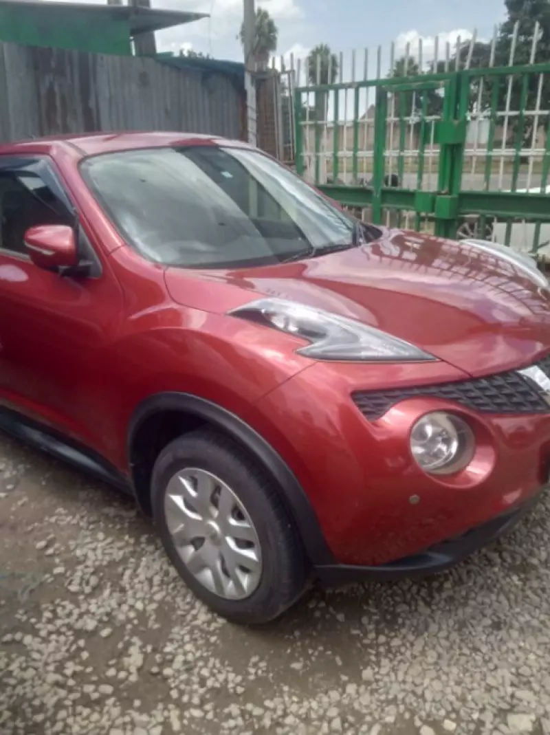 Nissan Juke   - 2014