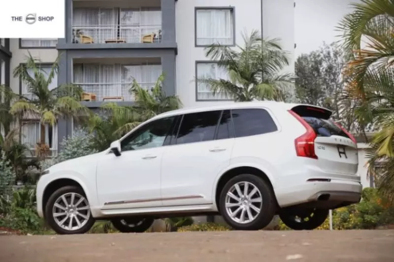 Volvo XC90   - 2018