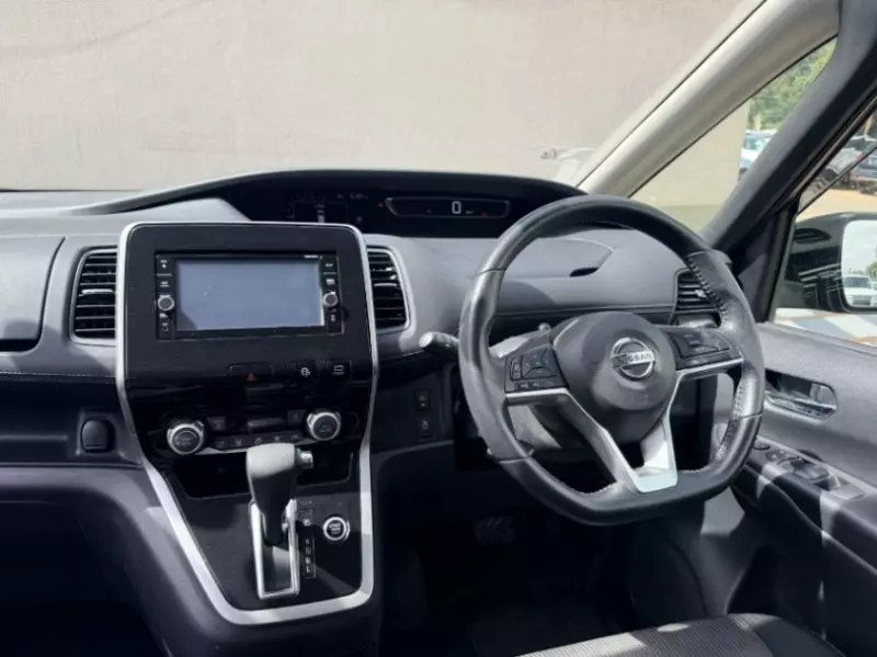 Nissan Serena Hybrid