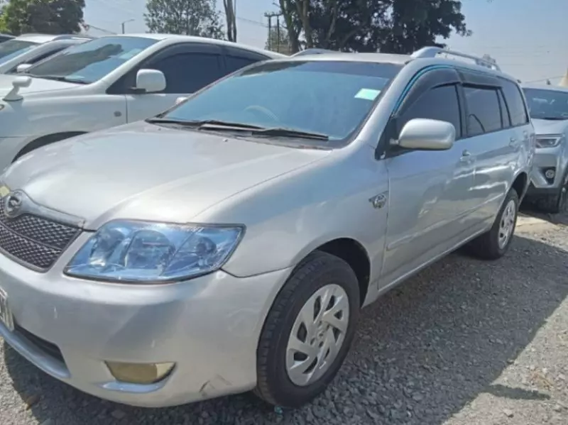 Toyota Fielder    - 2006