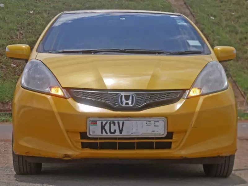 Honda Fit   - 2012