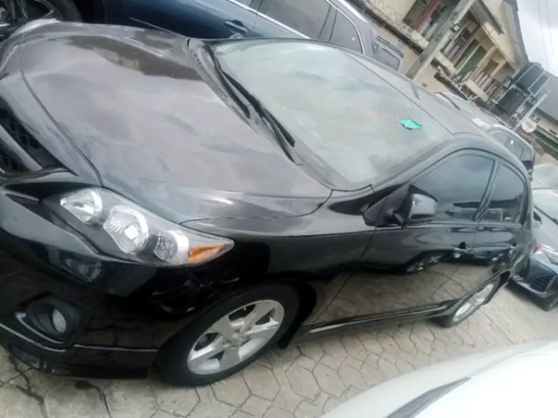 Toyota Corolla   - 2013