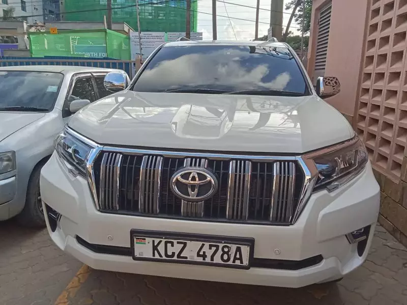 Toyota Landcruiser Prado - 2014