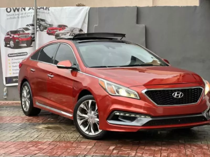 Hyundai Sonata   - 2015