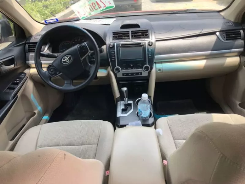 Toyota Camry - 2014