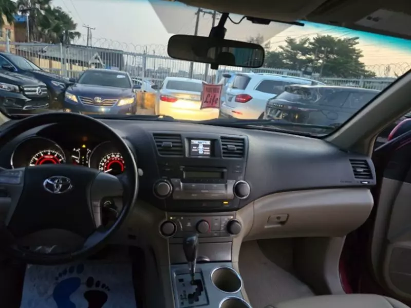 Toyota Highlander   - 2008