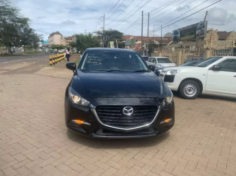 Mazda Axela    - 2017
