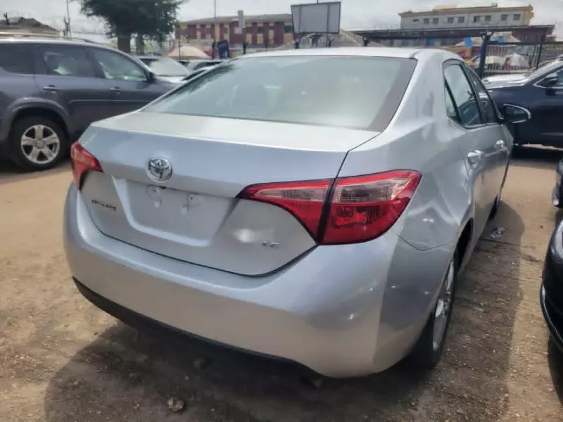 Toyota Corolla   - 2018