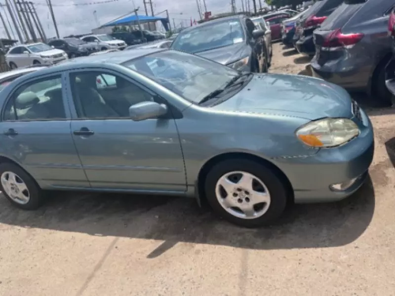 Toyota corolla   - 2007