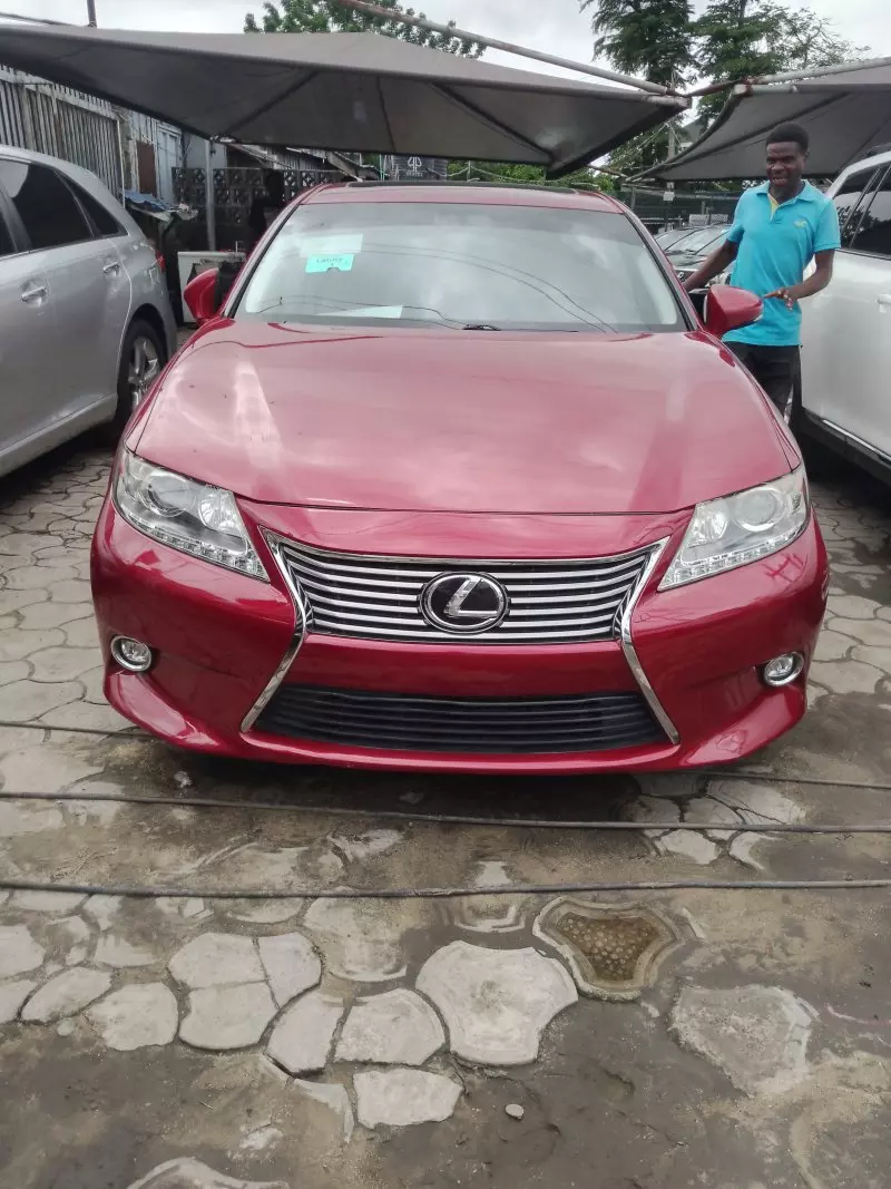 Lexus ES 350   - 2014