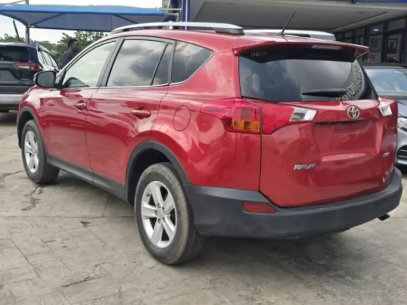 Toyota RAV 4   - 2014