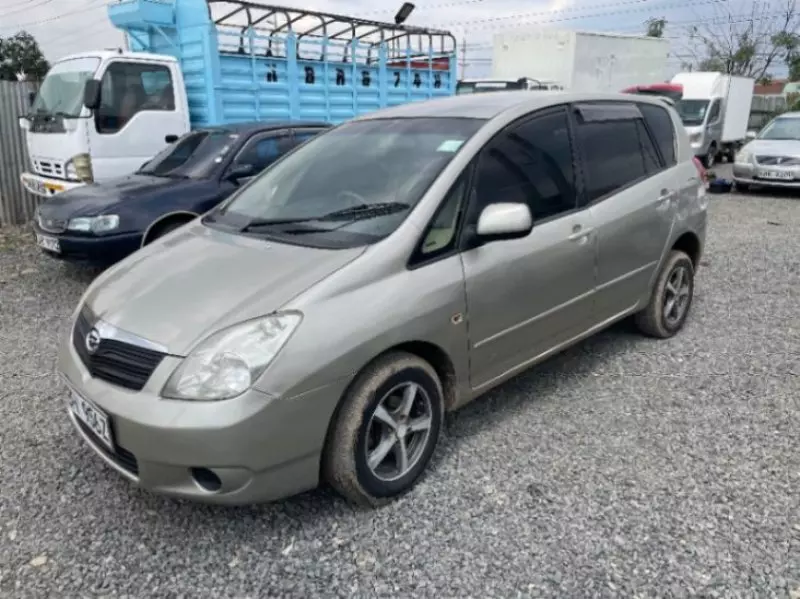 Toyota Spacio   - 2010