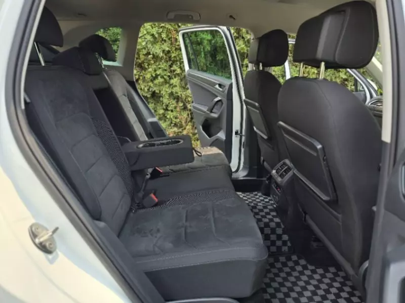 Volkswagen Tiguan   - 2014