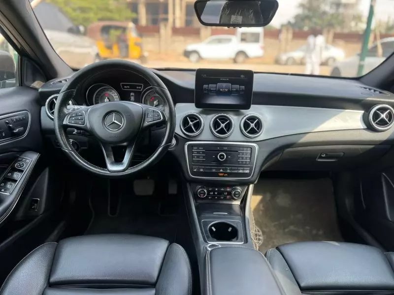 Mercedes-Benz GLA 250   - 2017