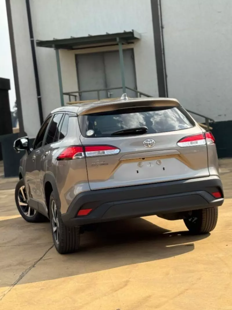 Toyota Corolla Cross   - 2022