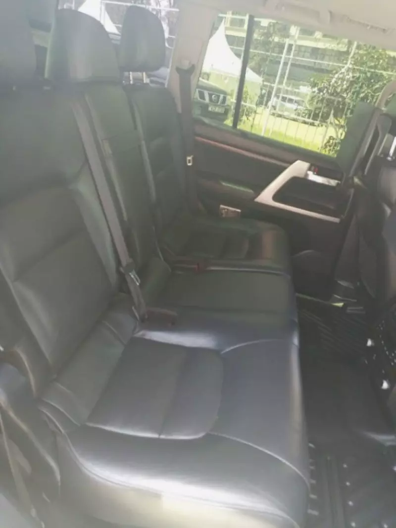 Toyota Landcruiser Vx V8    - 2017