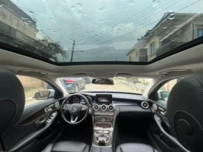 Mercedes-Benz 300   - 2015