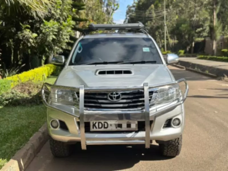 Toyota Hilux vigo    - 2015