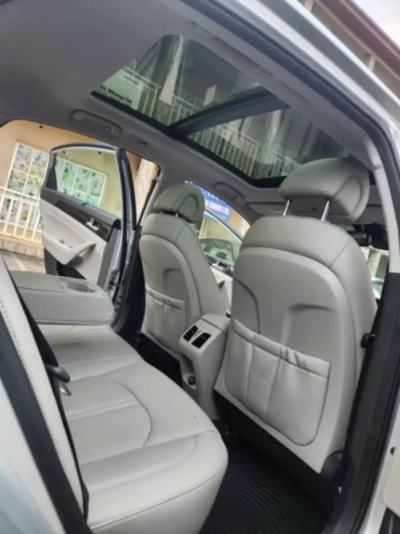 Hyundai Sonata - 2015