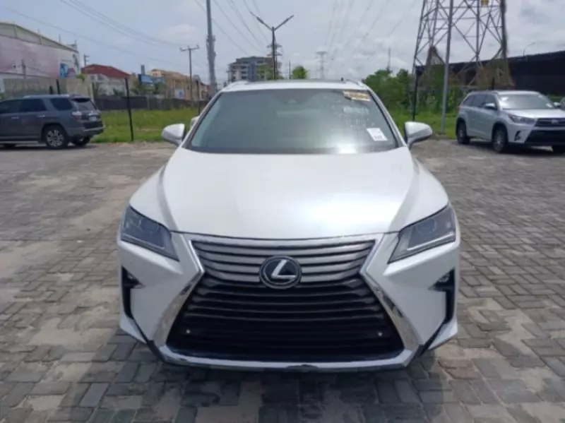 Lexus RX 350L   - 2017