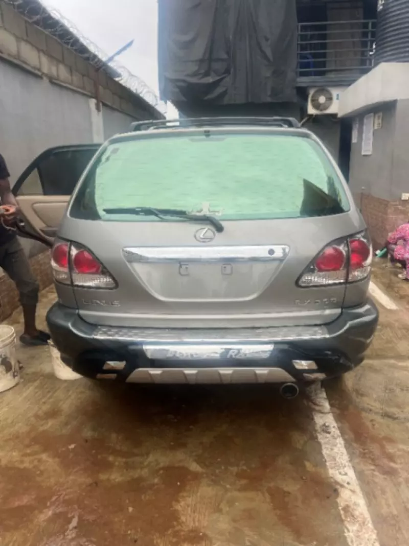 Lexus RX 300   - 2000