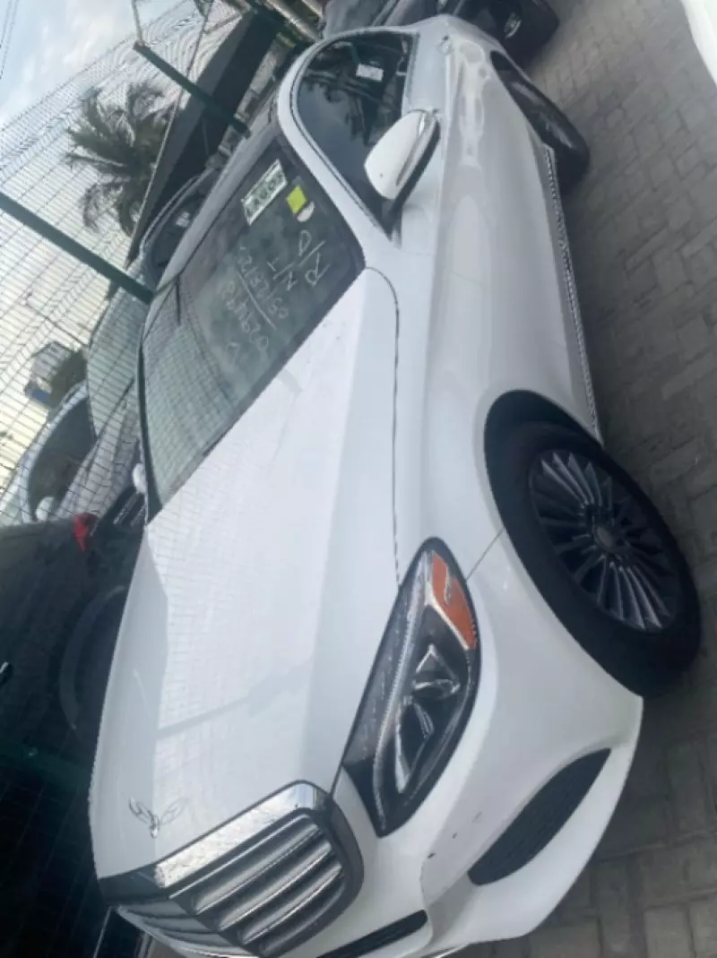 Mercedes-Benz C 300   - 2015