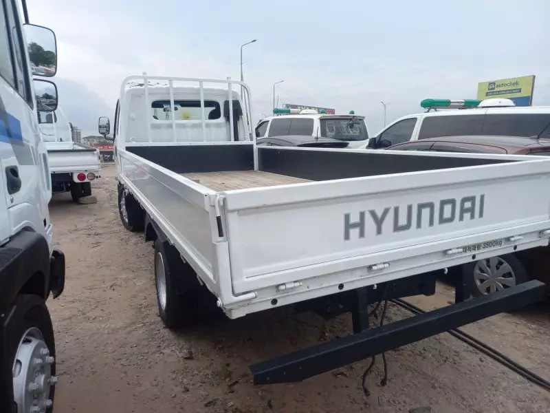 Hyundai Mighty   - 2004