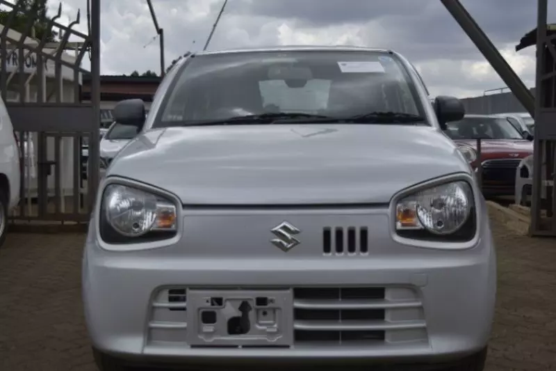 SUZUKI alto