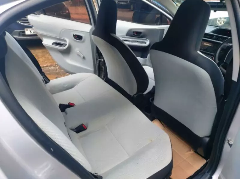 Toyota Aqua   - 2014
