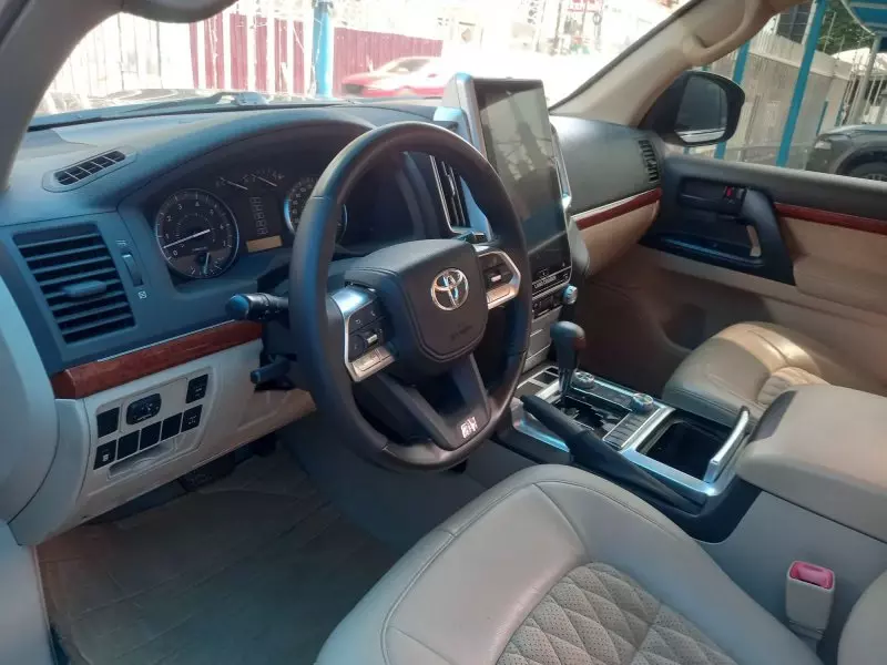 Toyota LAND CRUISER VGX   - 2015