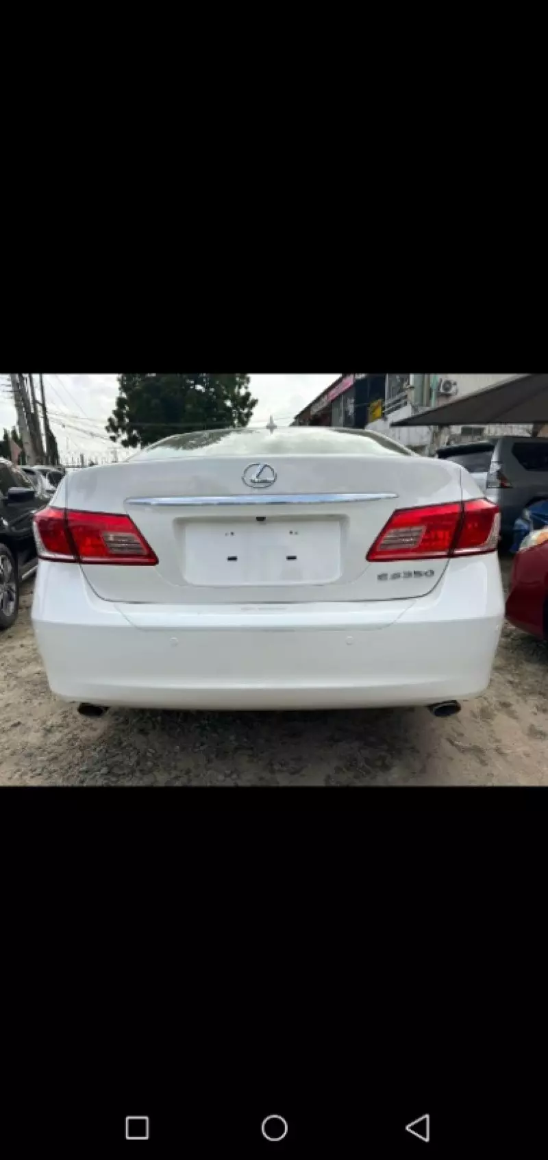 Lexus ES   - 2011