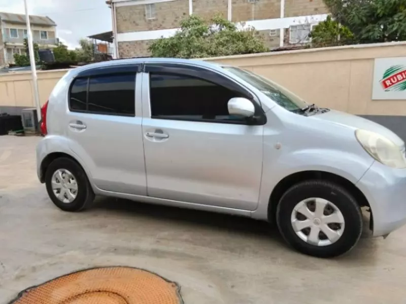 Toyota Passo   - 2014