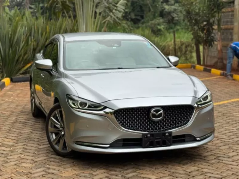 Mazda Atenza    - 2018