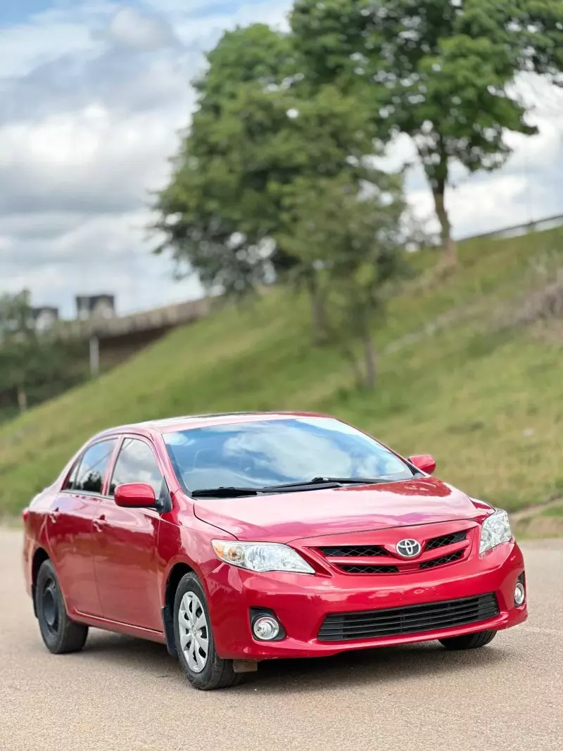 Toyota Corolla   - 2013
