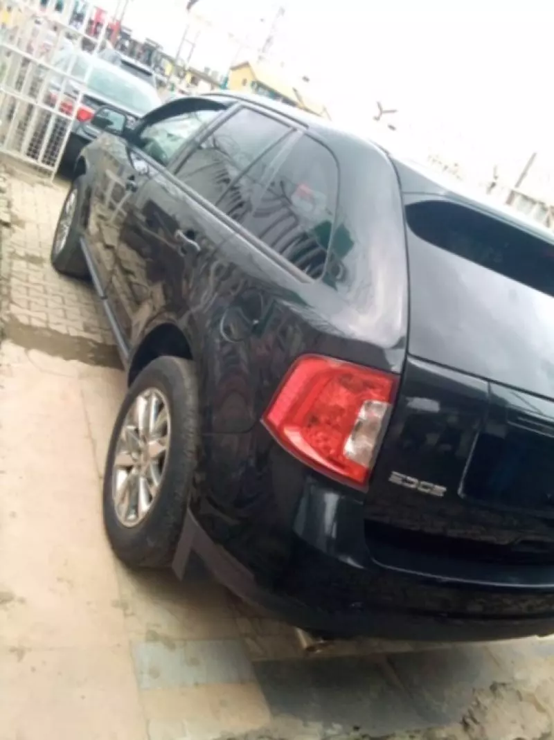 Ford Edge   - 2013