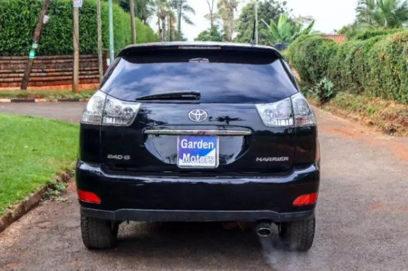 Toyota Harrier   - 2012