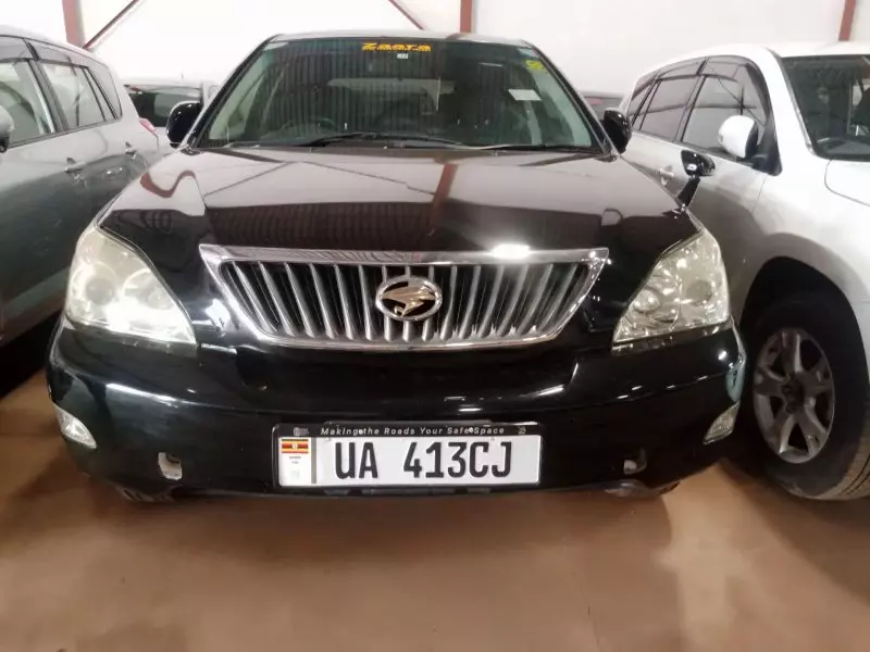 Toyota Harrier   - 2010