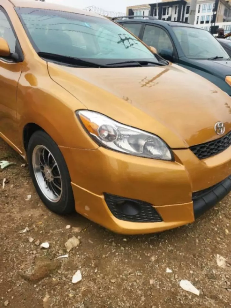 Toyota Matrix   - 2009