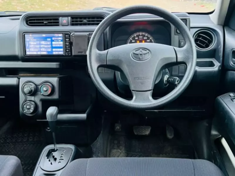 Toyota Probox    - 2018