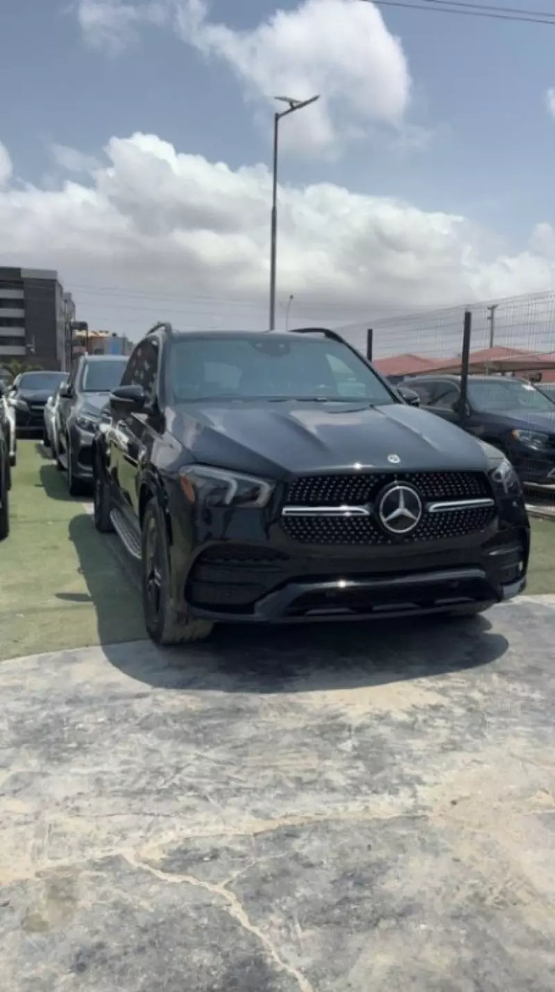 Mercedes-Benz GLE 450   - 2021