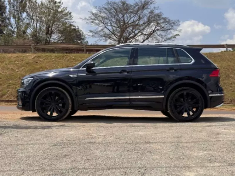 Volkswagen Tiguan   - 2018