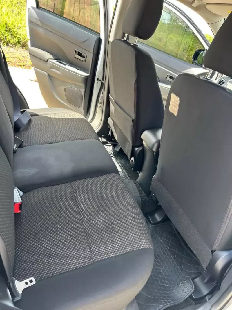 Mitsubishi RVR   - 2014