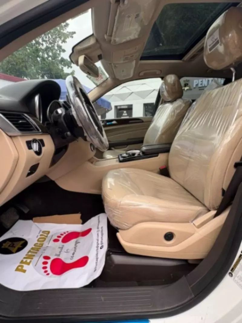 Mercedes-Benz GLE 350   - 2016