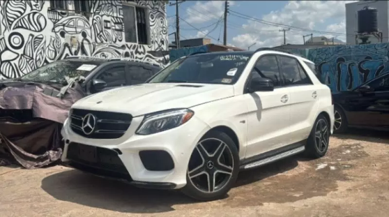 Mercedes-Benz GLE 43 AMG   - 2017