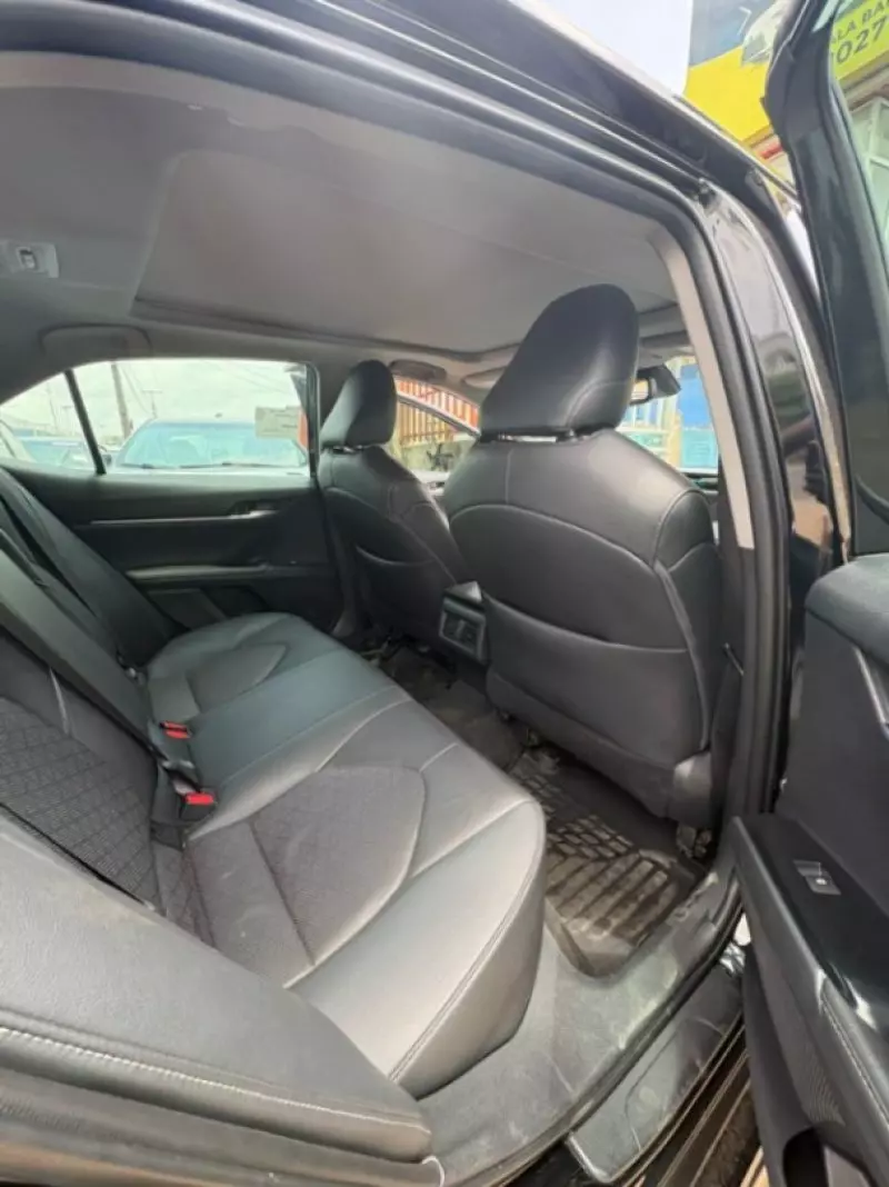 Toyota Camry   - 2019