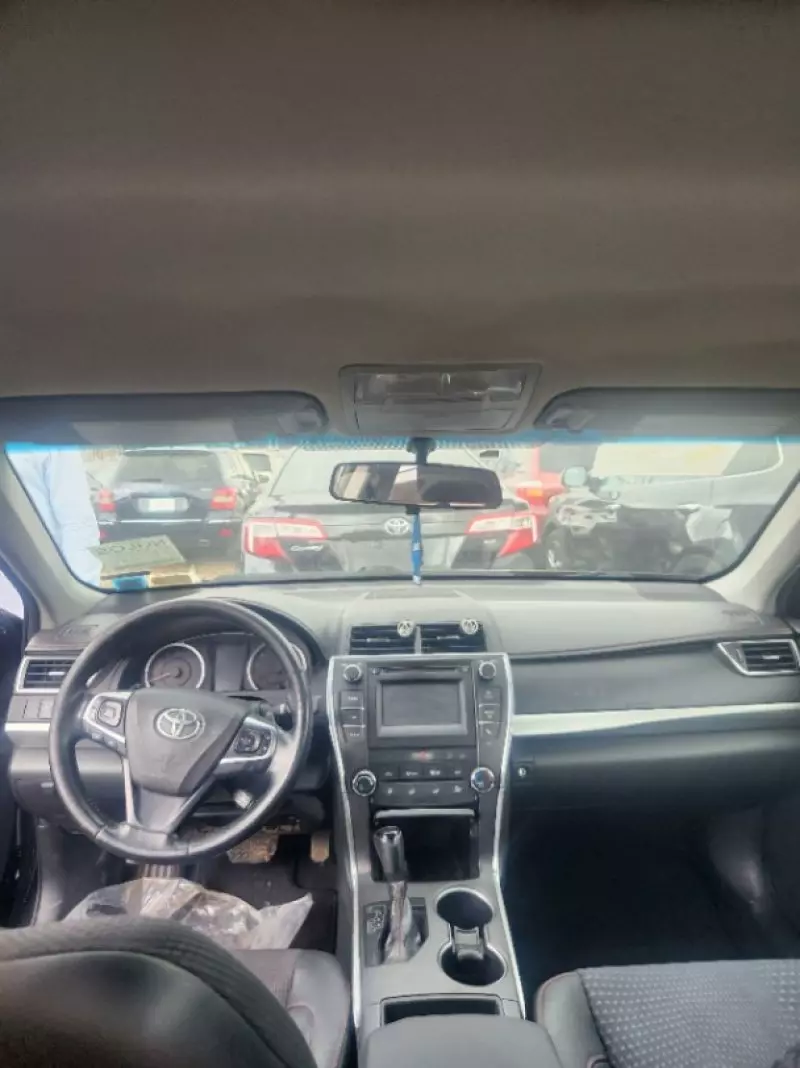 Toyota Camry   - 2015