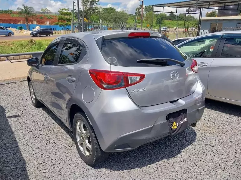 Mazda Demio   - 2015