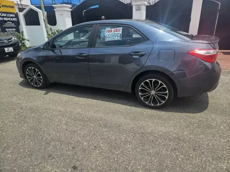 Toyota Corolla Sport   - 2015