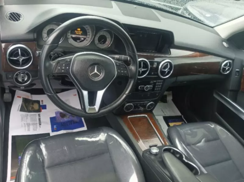 Mercedes-Benz GLK 350   - 2012