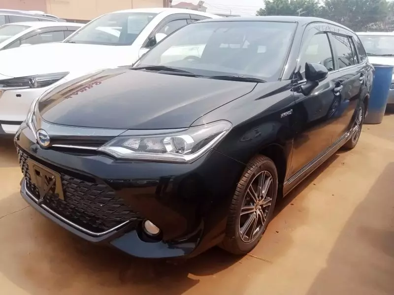 Toyota Fielder hybrid